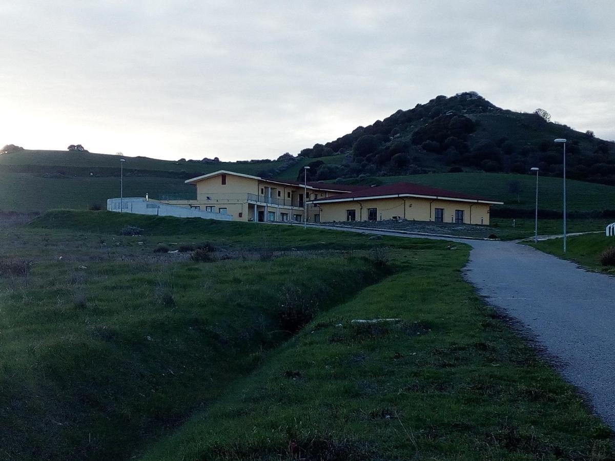 Hotel Bena E Traes Laerru Dış mekan fotoğraf