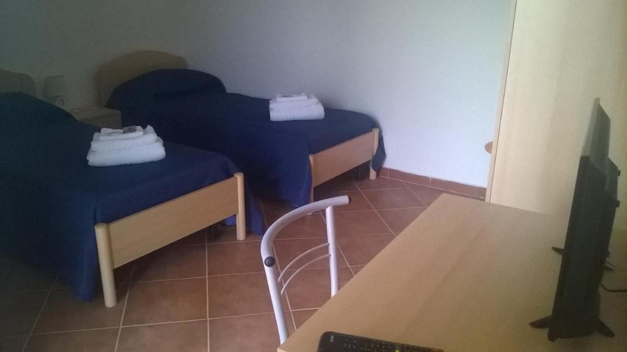 Hotel Bena E Traes Laerru Dış mekan fotoğraf