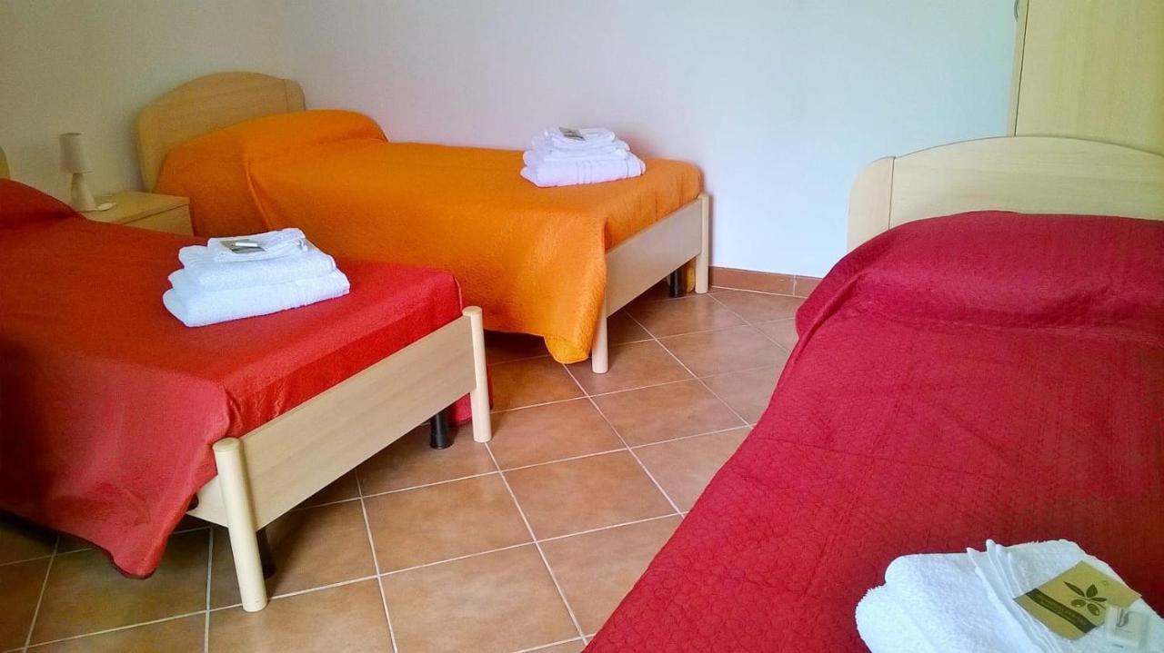 Hotel Bena E Traes Laerru Dış mekan fotoğraf