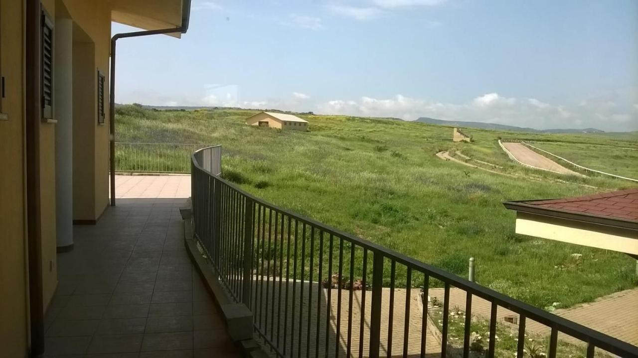 Hotel Bena E Traes Laerru Dış mekan fotoğraf