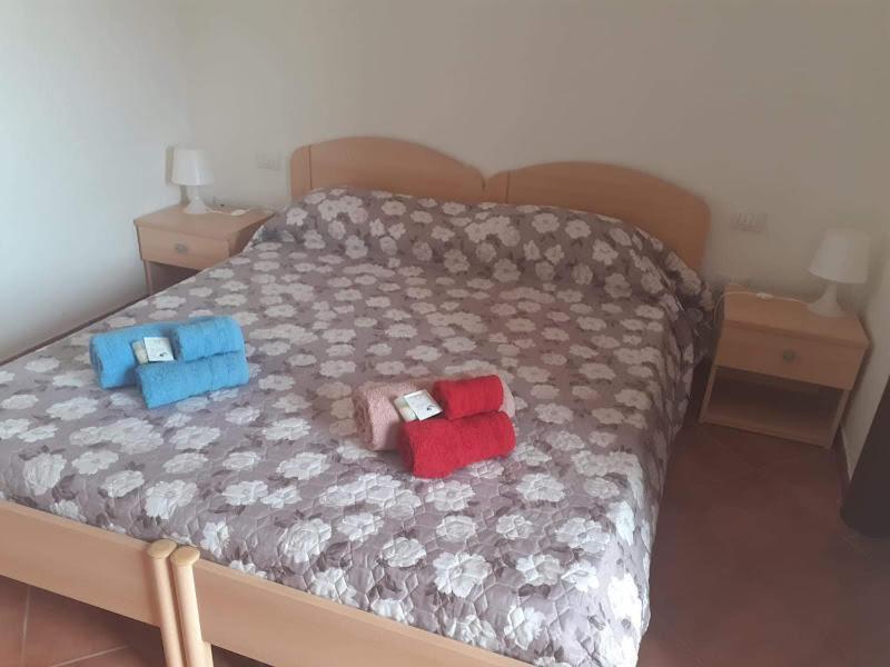 Hotel Bena E Traes Laerru Dış mekan fotoğraf